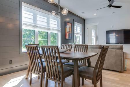 The Briar - Luxurious Condo Near Vanderbilt, Нашвілл Екстер'єр фото